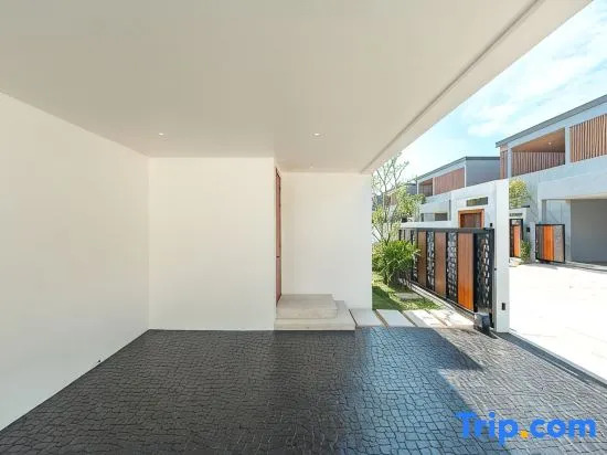 *Quiet Glamour Oasis - 4BR Poolside Sanctuary V186