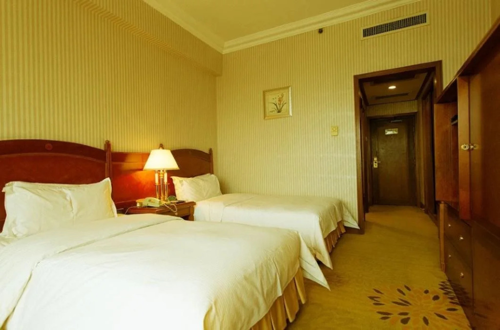 Wuhuan Hotel
