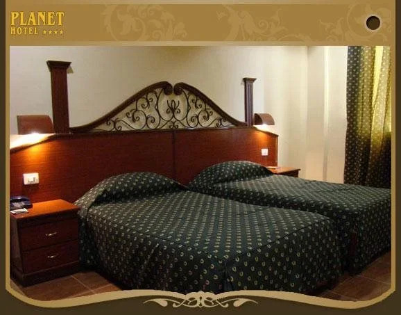 Planet Hotel