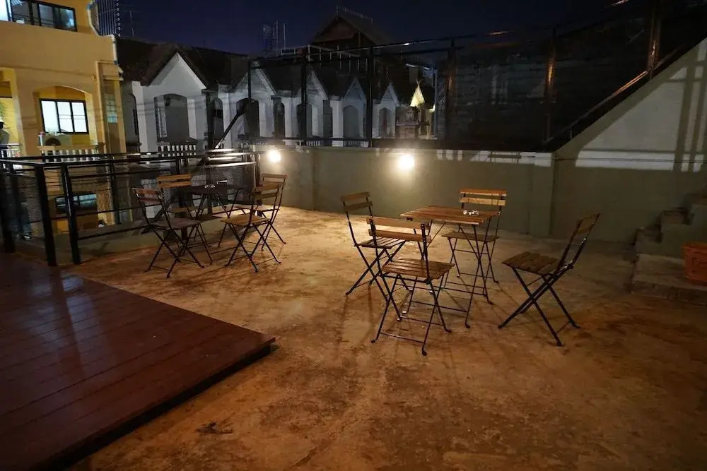 Busket Hostel