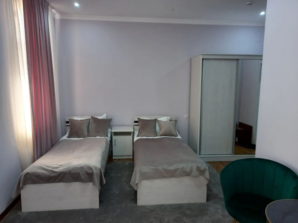 Nurshod Hotel