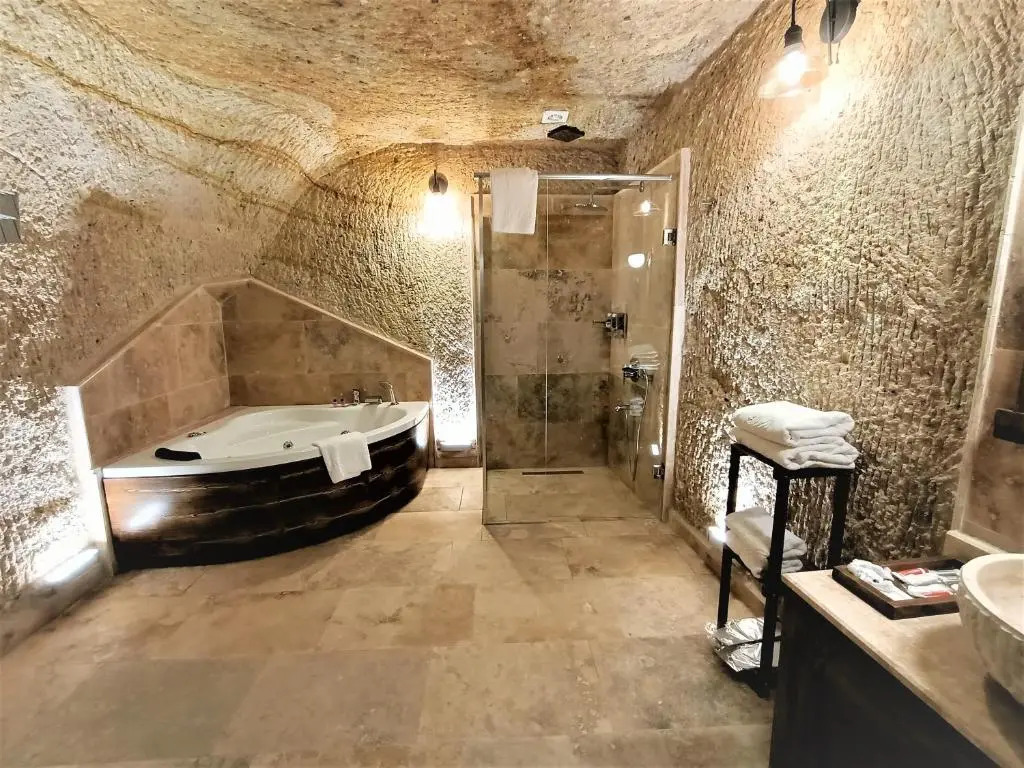 Pegas Cave Suites