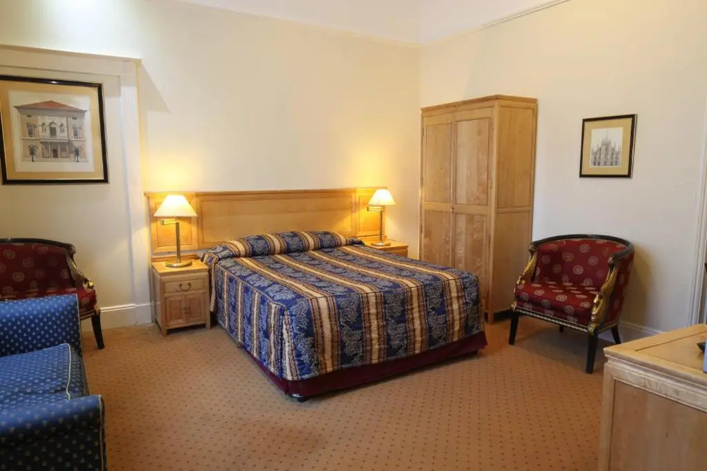 Bertrands Townhouse