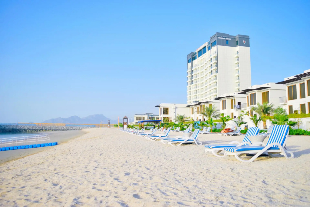 Mirage Bab Al Bahr Hotel