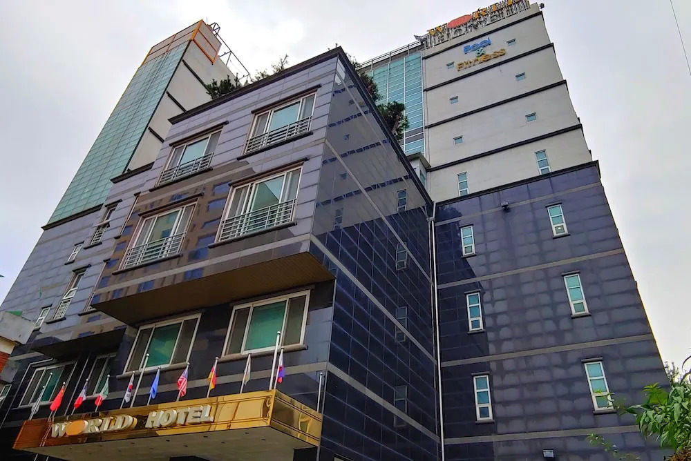 World Tourist Hotel
