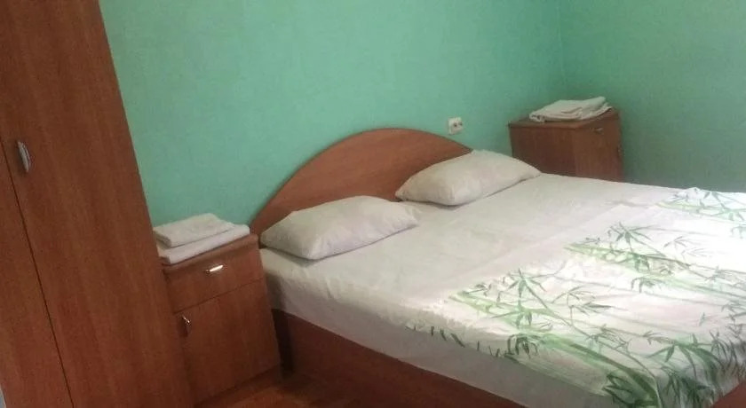 Hotel na Nezhdanovoy 13