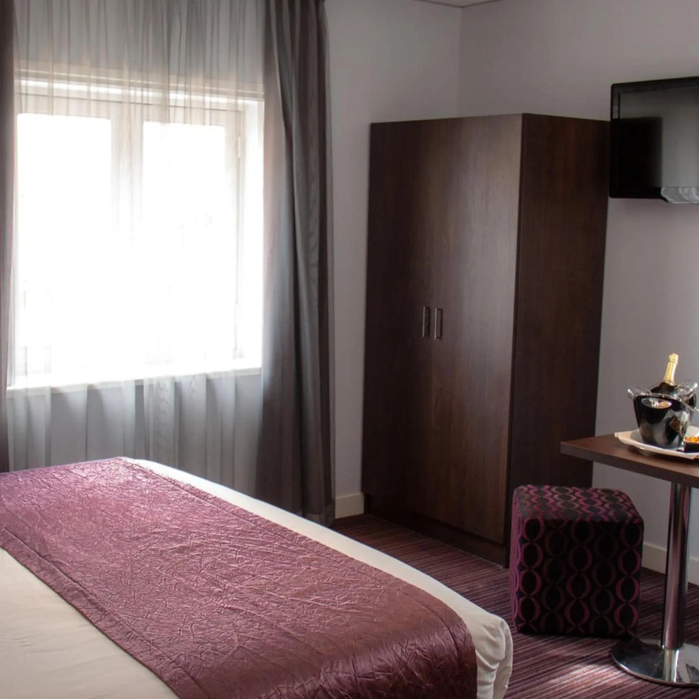 Hotel Luxer