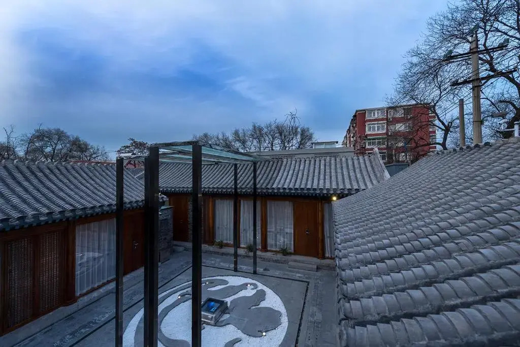 Yiyi Courtyard