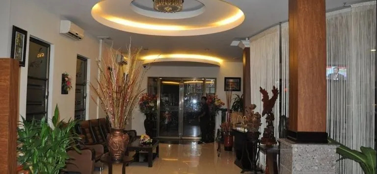 Macau Phnom Penh Hotel