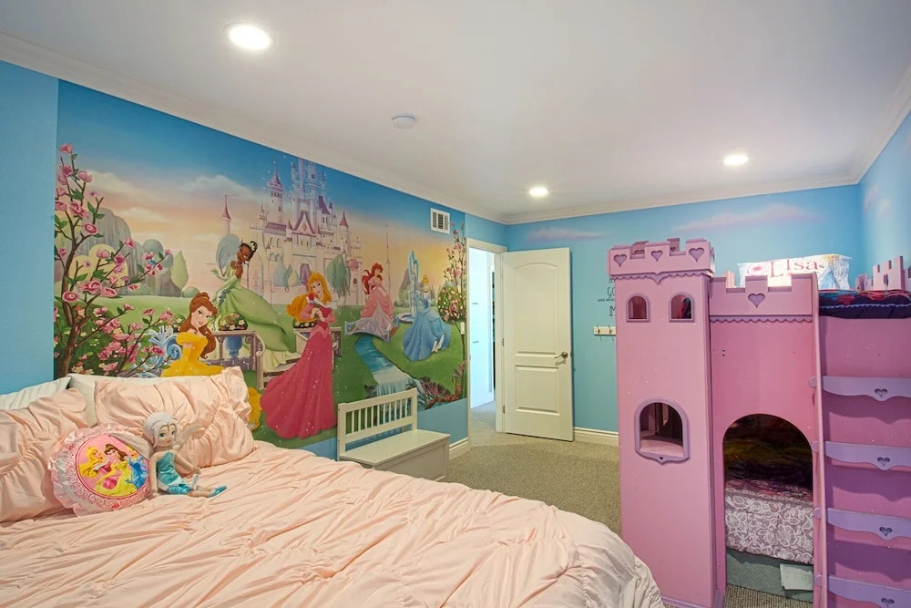 Pirate's Lair - 7 Br Home