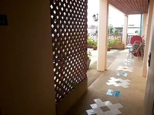 Baan Phil Guest House