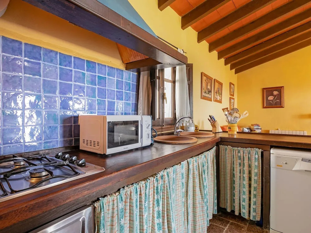 Cottage in La Joya Near El Torcal