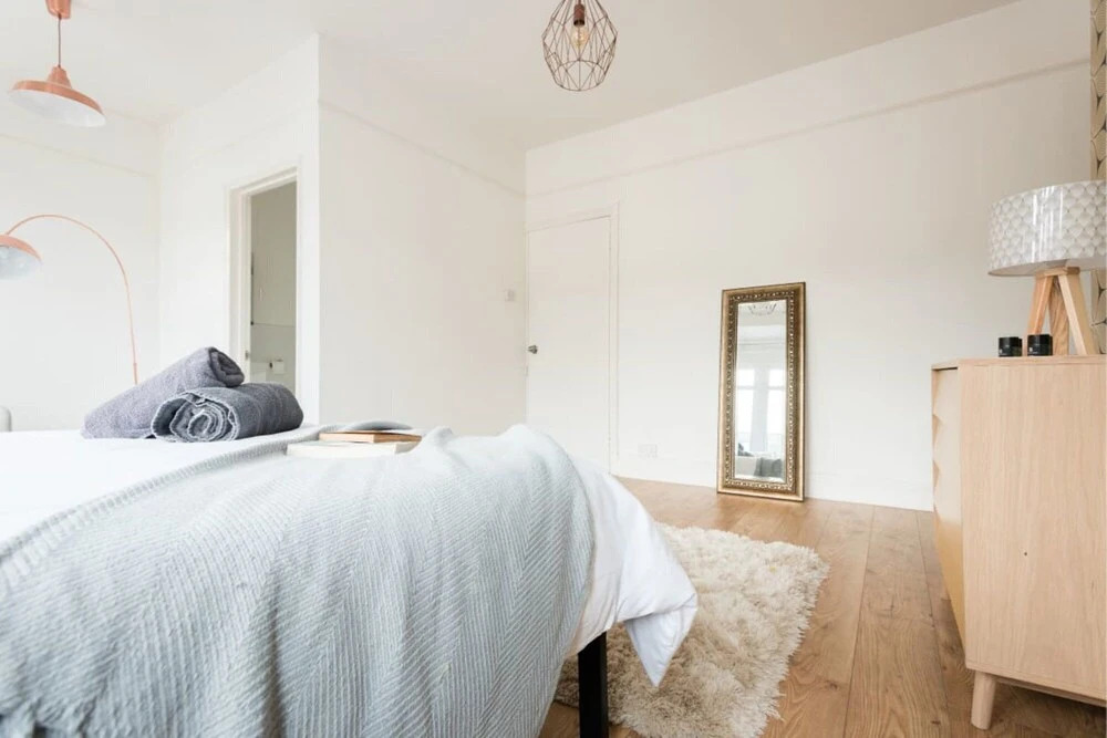 The Hive House - Large Light-flooded 6bdr Townhouse - Sleeps 13