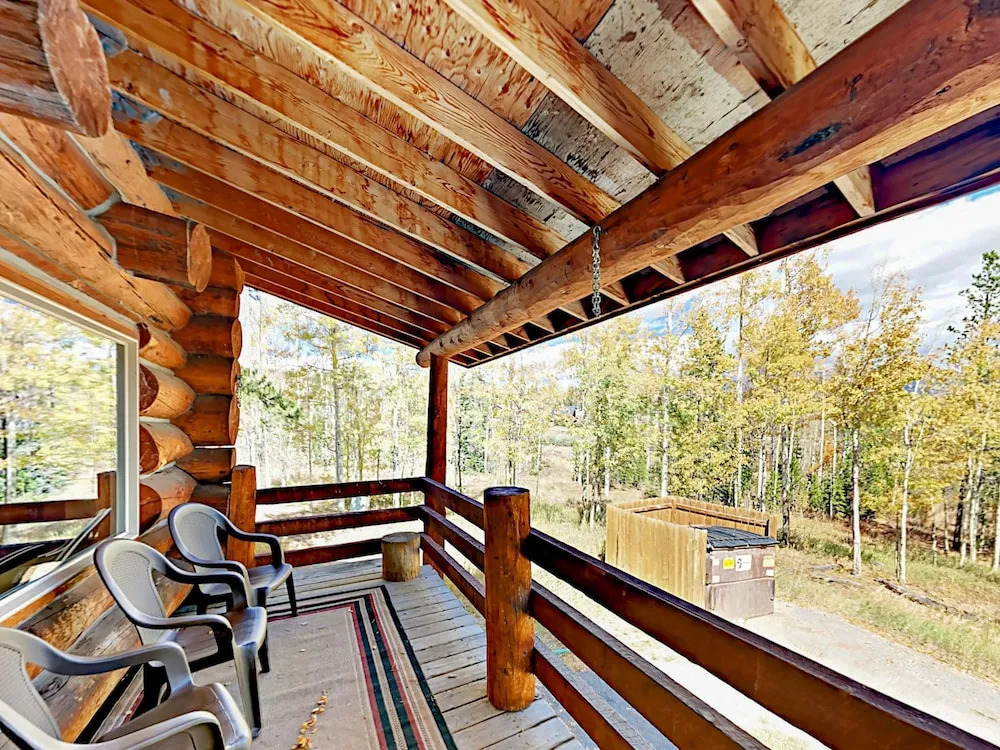 Wildernest Home 6 Bedrooms 3.5 Bathrooms Home