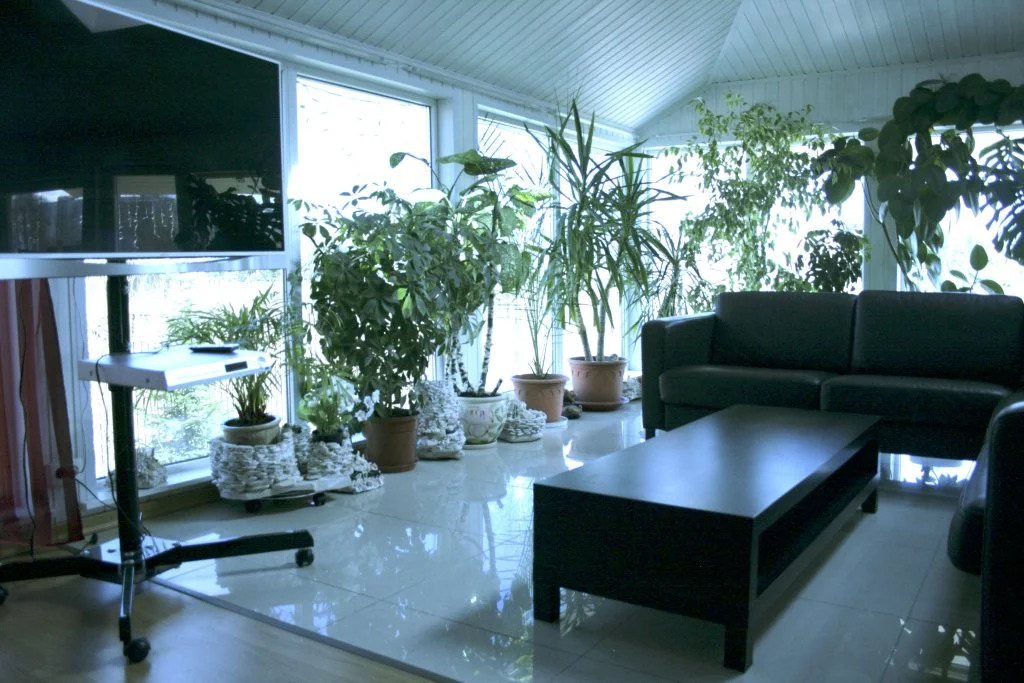 Refresh Guest House