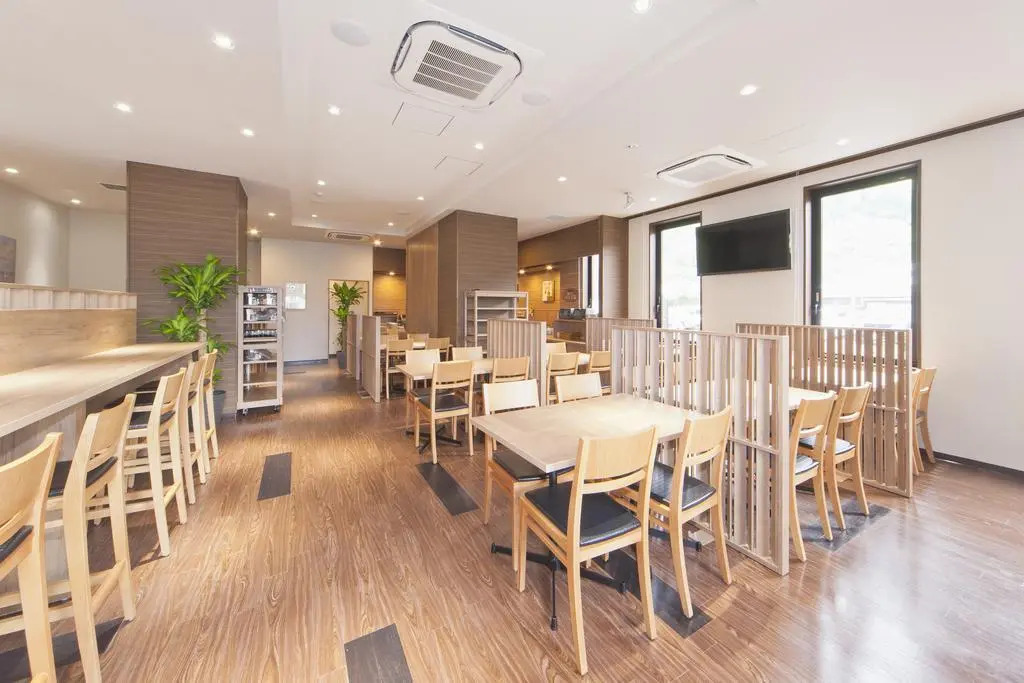 Hotel Route-Inn Saiki Ekimae