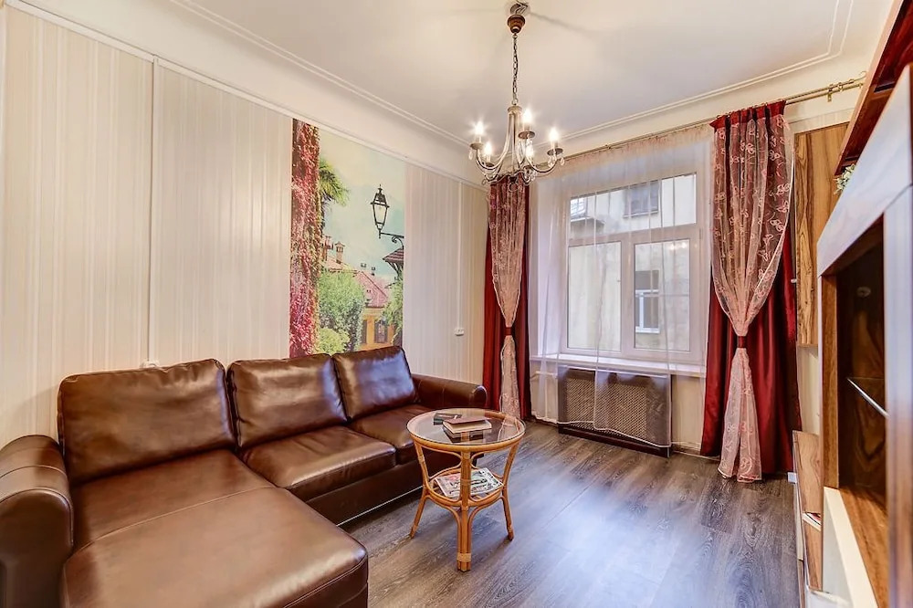 Welcome Home Apartments Liteyniy 10