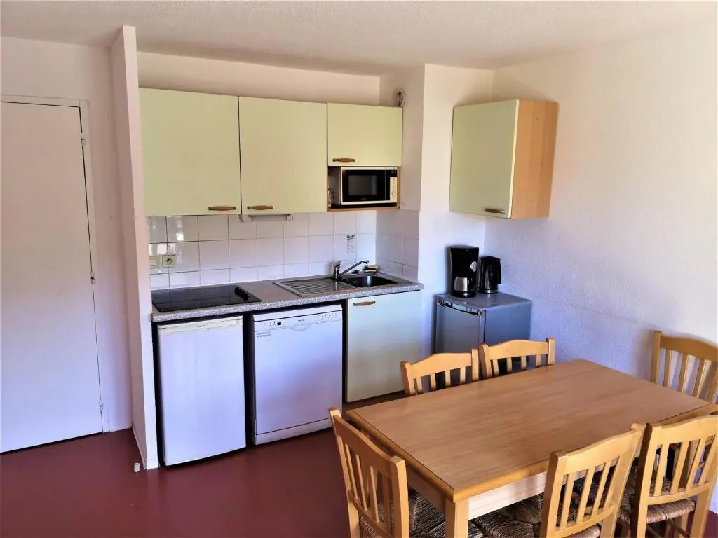 Appartement Le Dévoluy, 2 pièces, 6 personnes - FR-1-504-464
