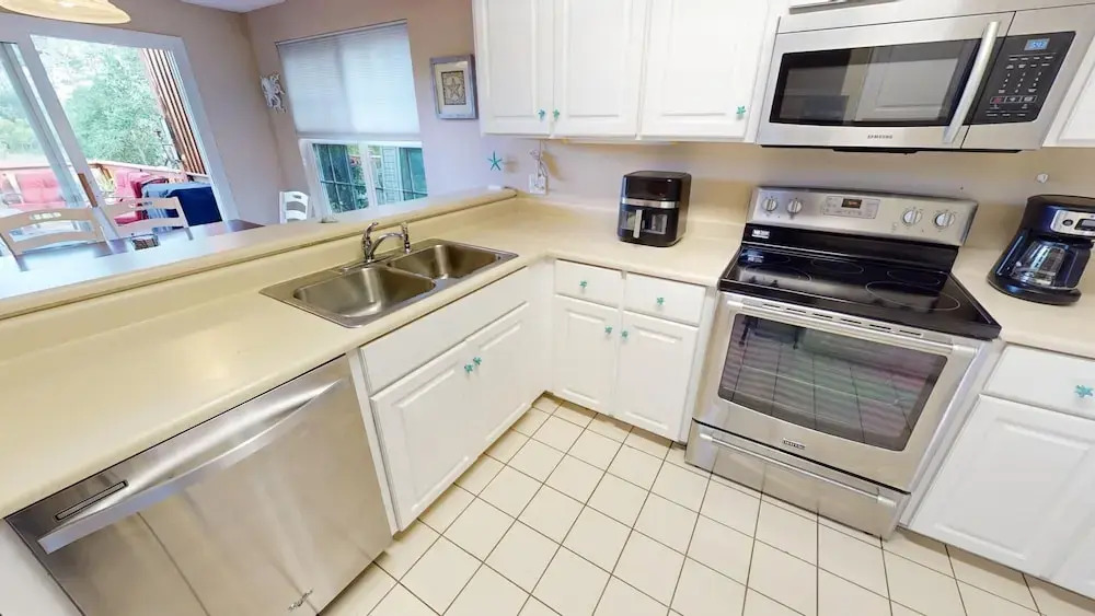 Rest Your Case - 2 Gabby Lane by Tybee Vacation Rentals