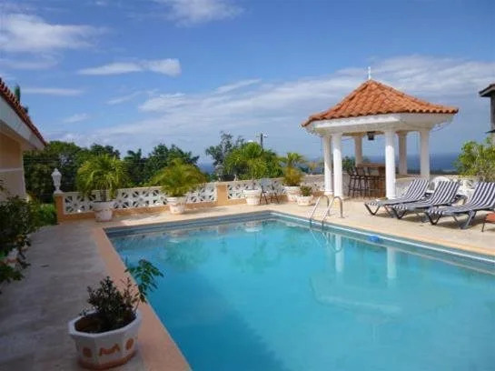 Chateau Gloria Luxury Villa