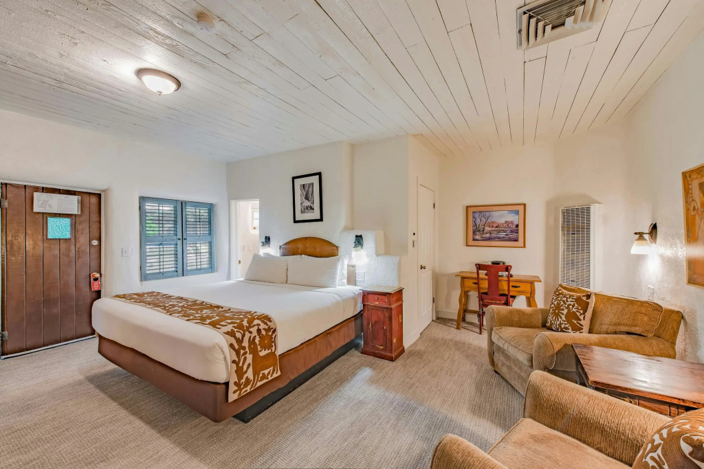 The Historic Taos Inn