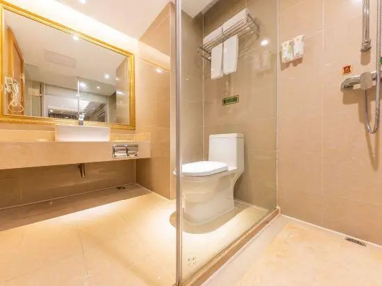Vienna Hotel (Yingcheng Railway Station Haishan)