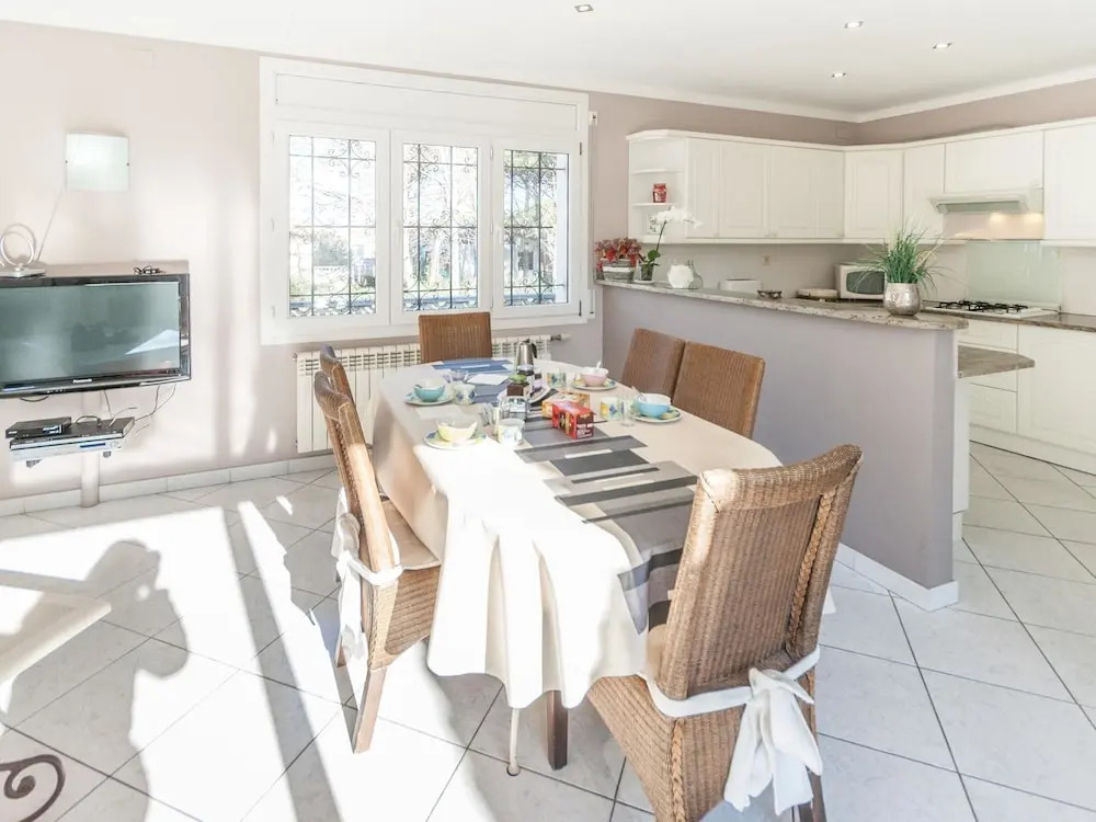 Fantastic Holiday Home With Private Pool in L'escala