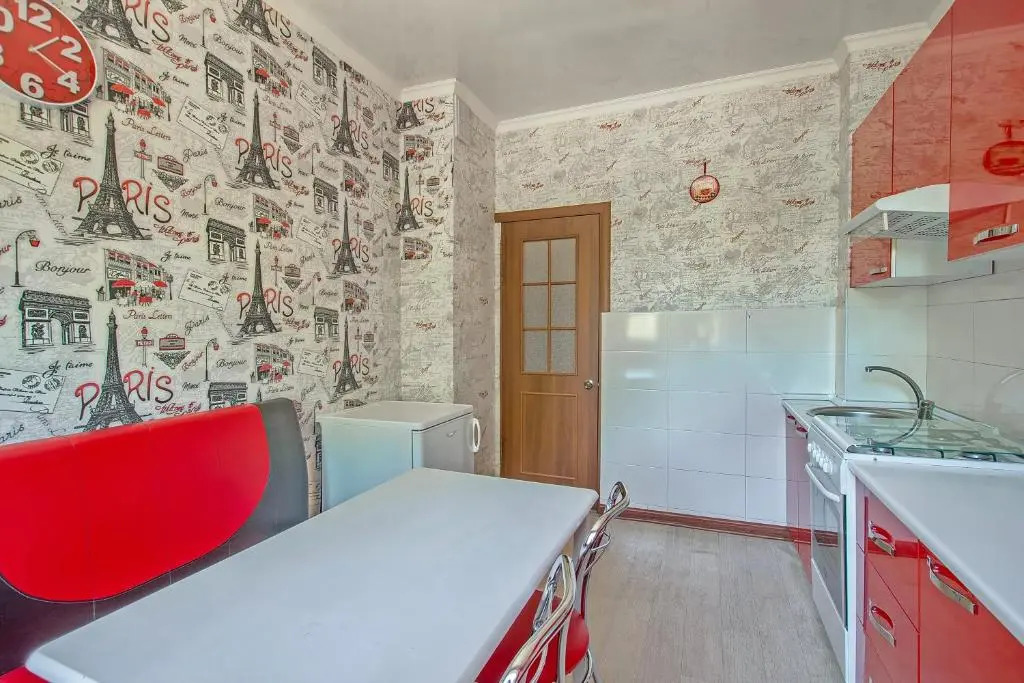 Cozy apartment on Rozybakiev 145. Atakent