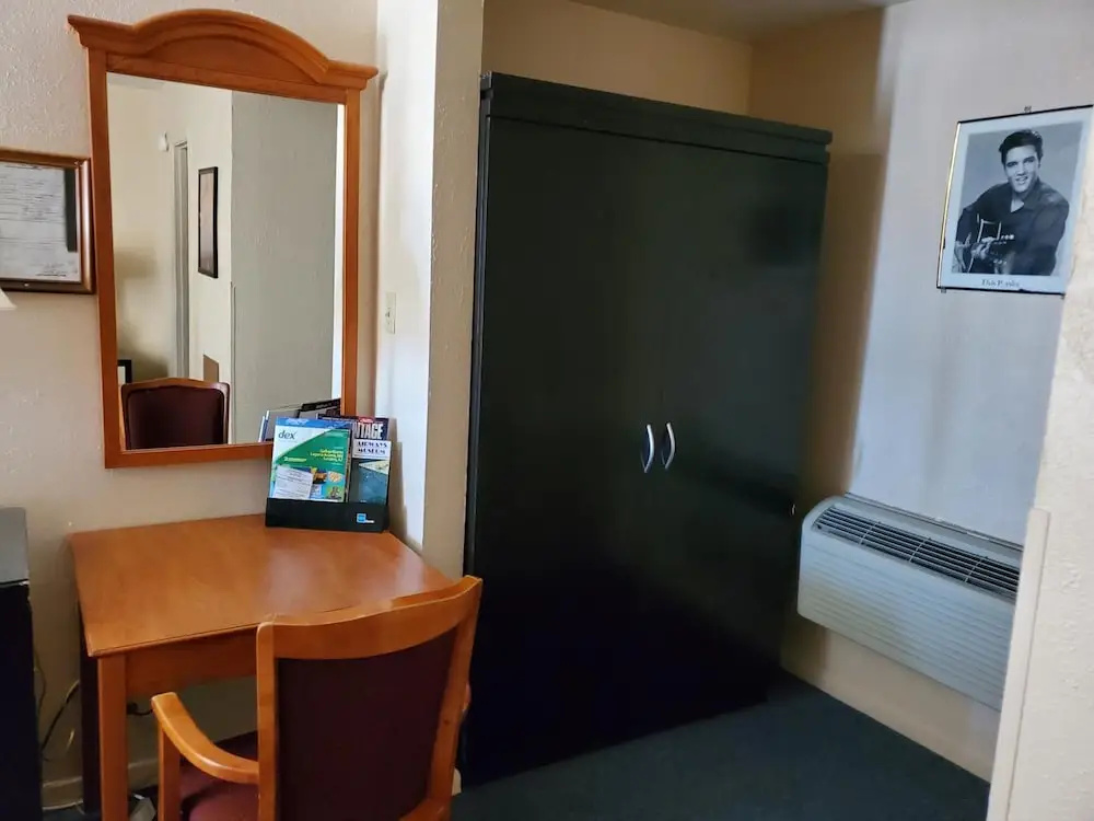 Sands Motel