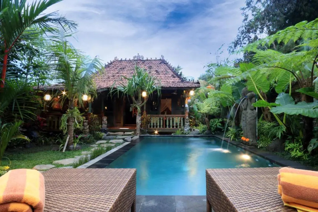 Honeymoon Green Villa