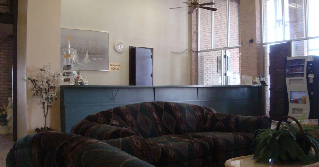 Luxury Inn & Suites