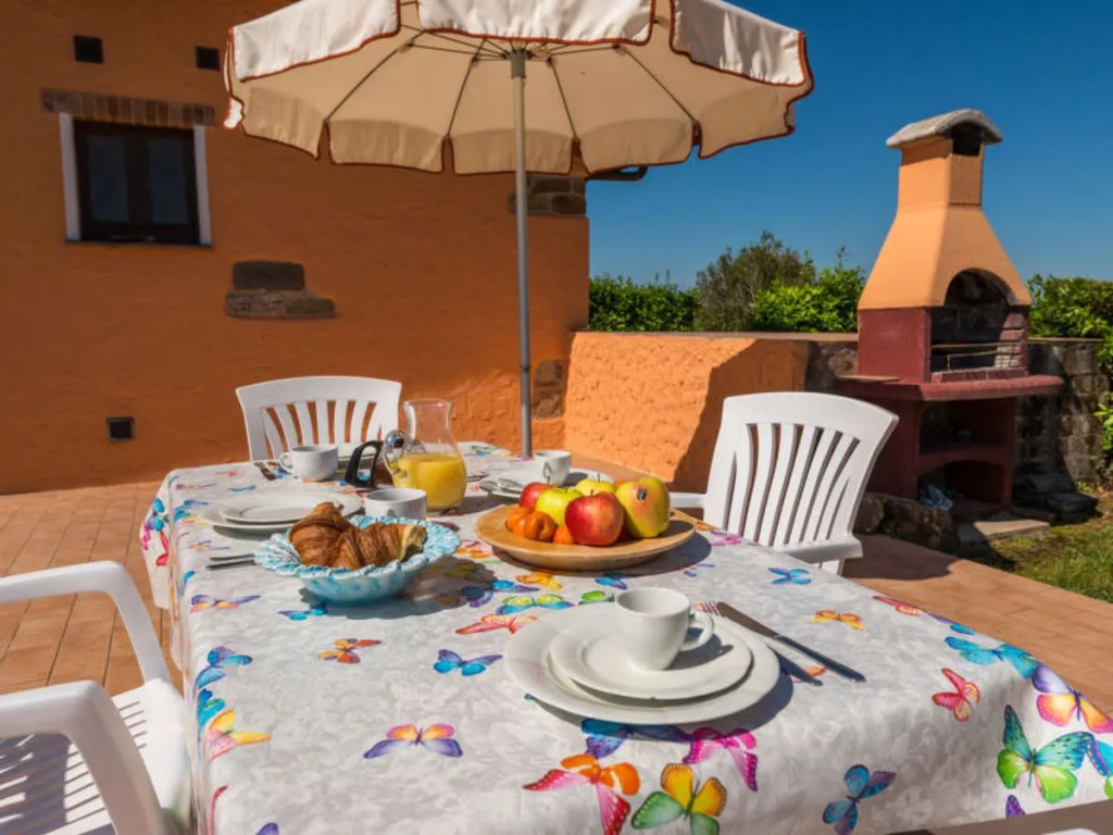 House Arancio Istia dOmbrone