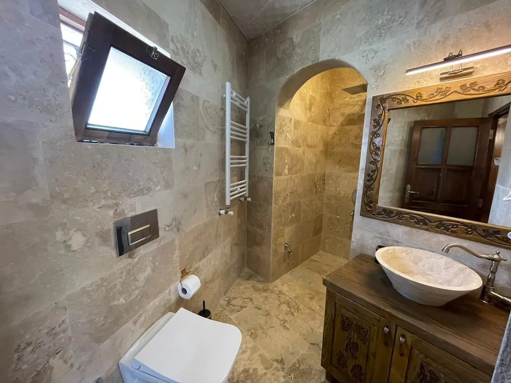Bella vista stone house