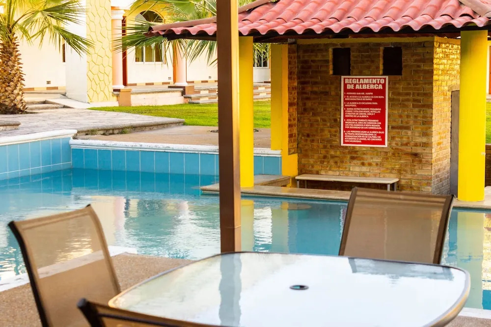 Villa Jardines