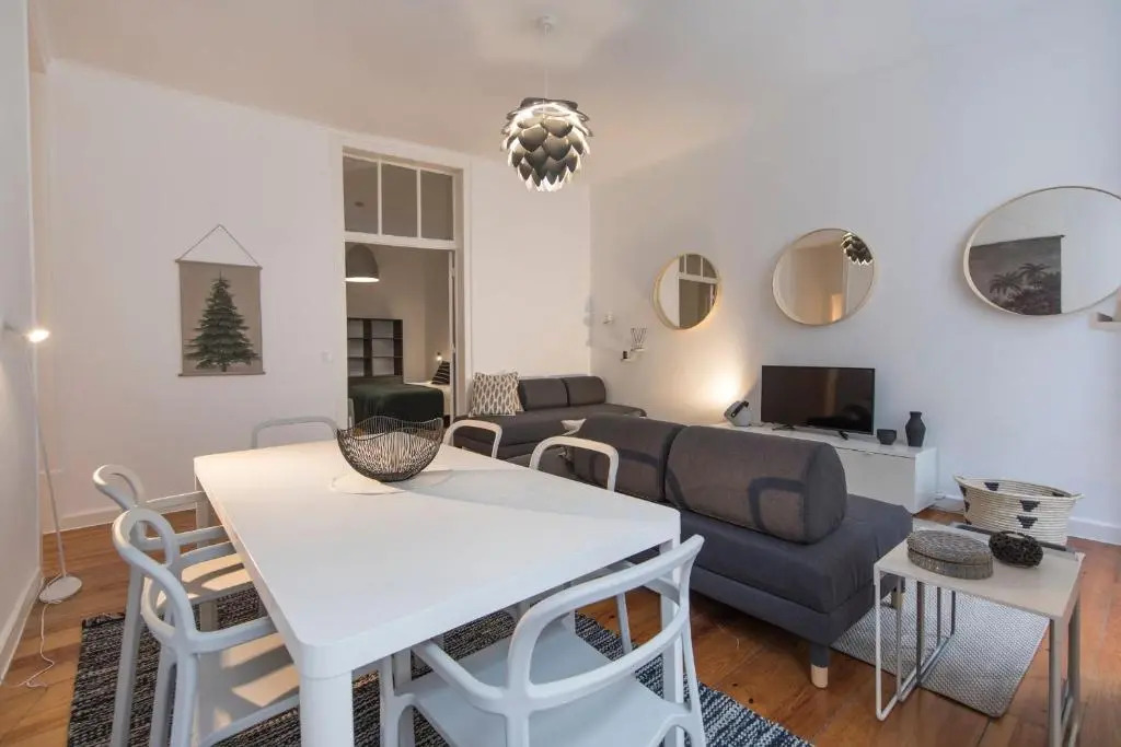 Lovelystay - Spacious 2Br Downtown - 5 Min To River