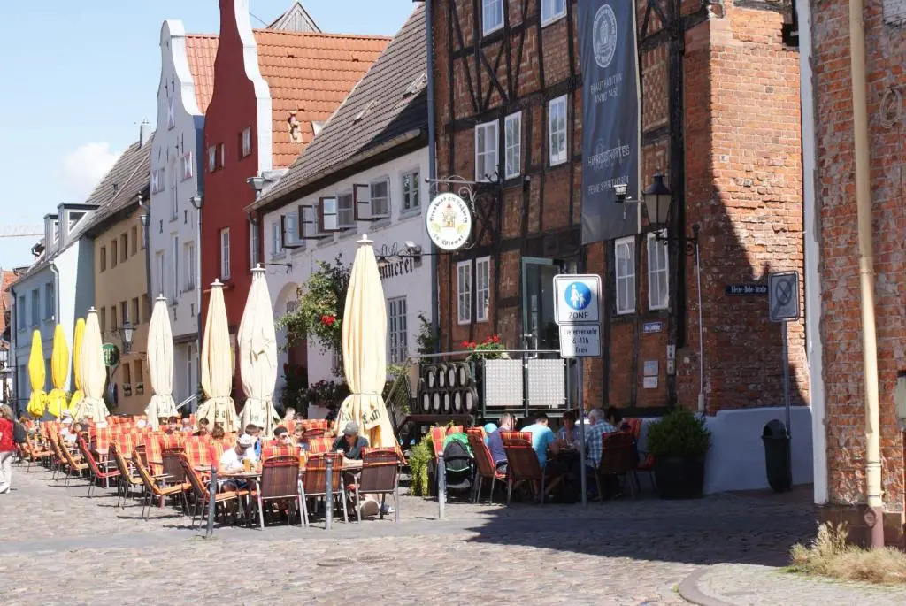 Hering Nähe Wismarer Markplatz - ABC204