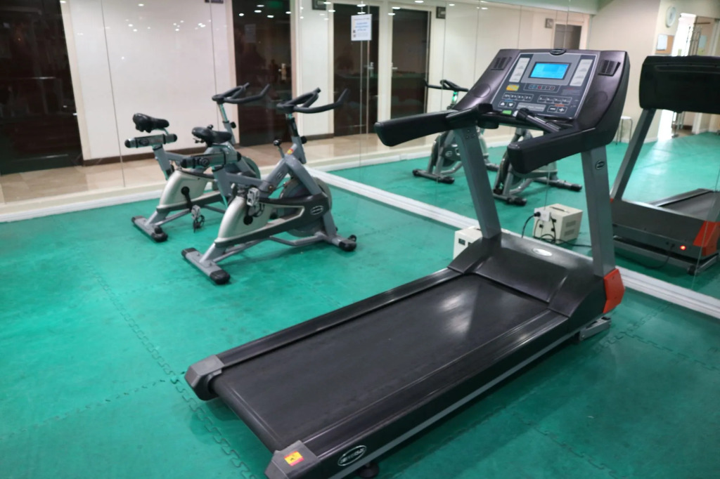 Sea Pearl Manila Suites