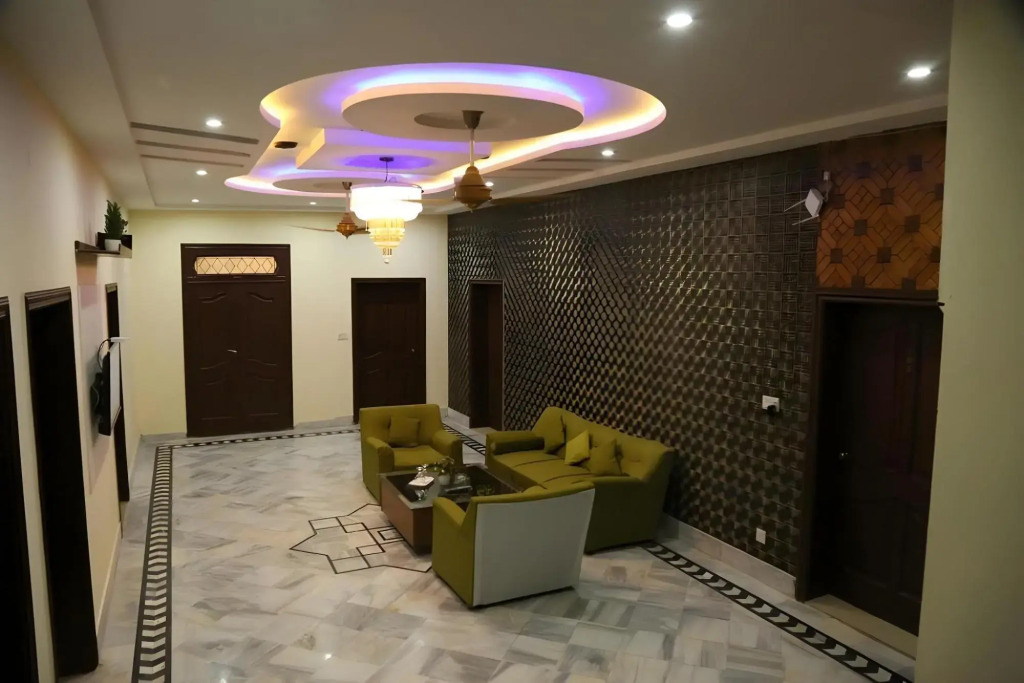 Hotel Royal Luxury Multan