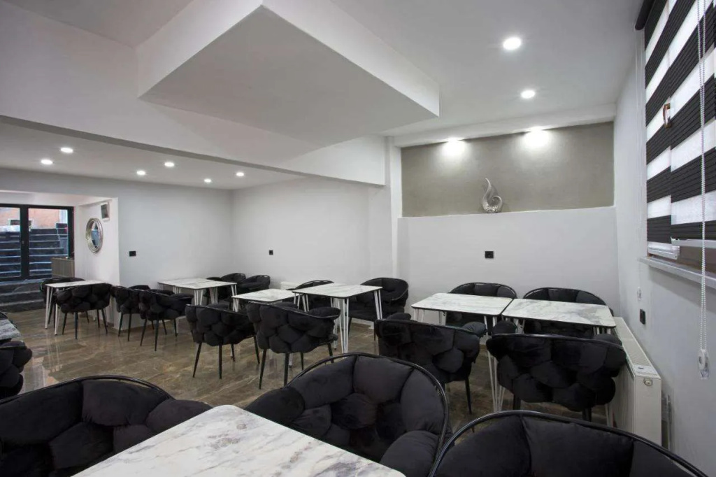 Carvan hotel