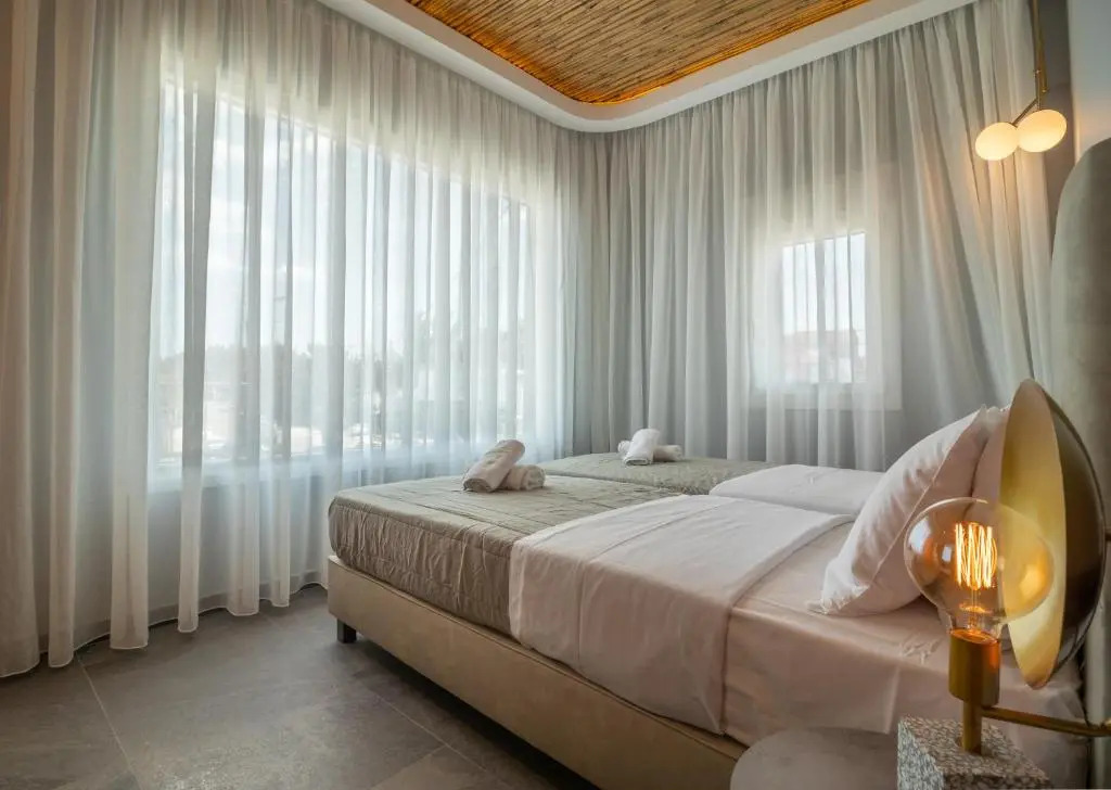 Briki Suites