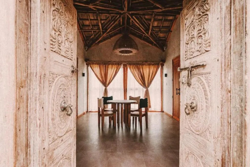 Casa Malaya Nacpan Beach
