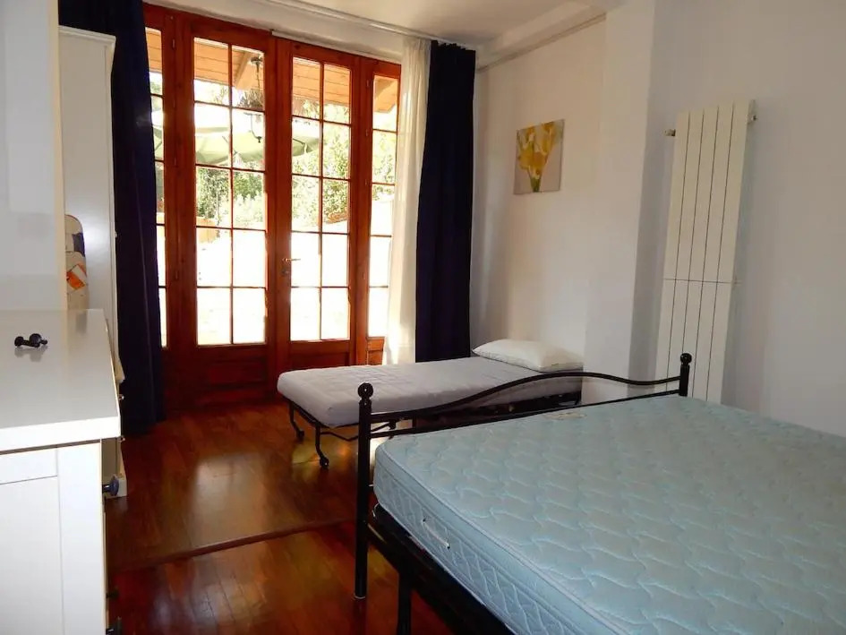 N53 - Numana, Bilocale Con Giardino
