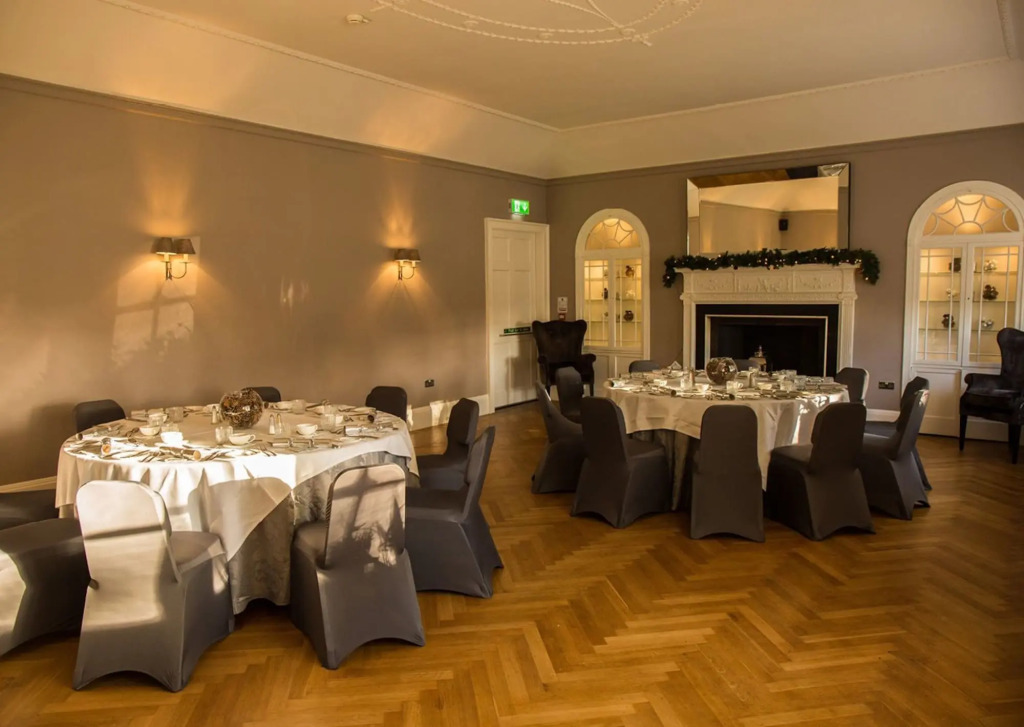 Strathaven Hotel