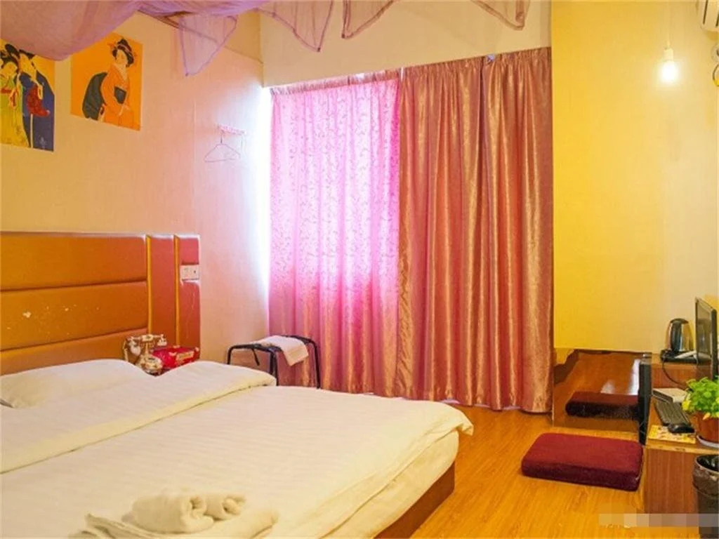 Romantic House Inn