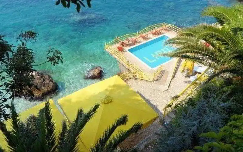 Hotel Liro
