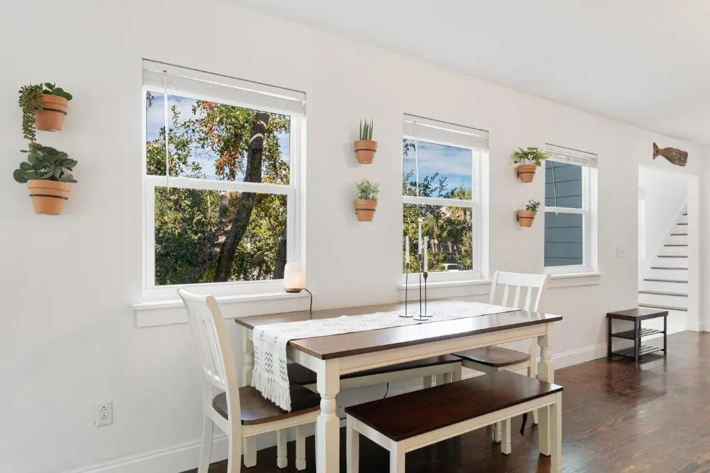 79 Sandbar Ln - Folly in Love - Renovated Private Home - Sunset Views