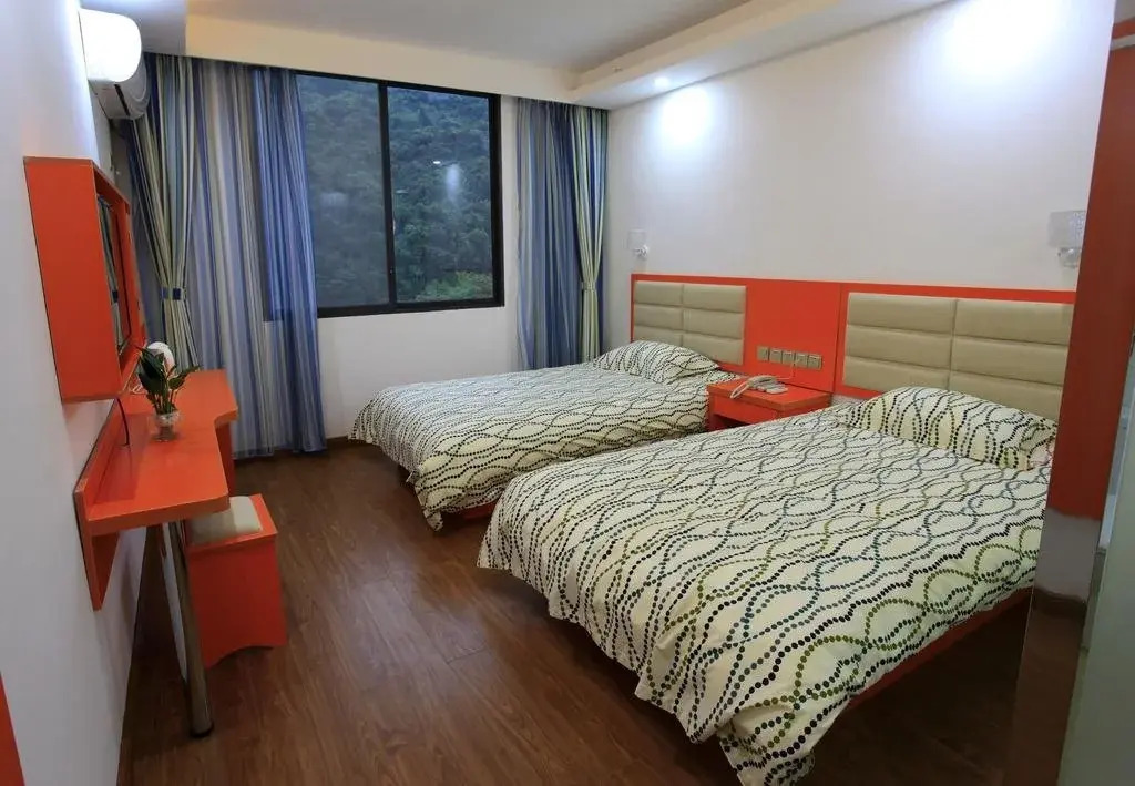 Puding Hotel Qi Xing Park