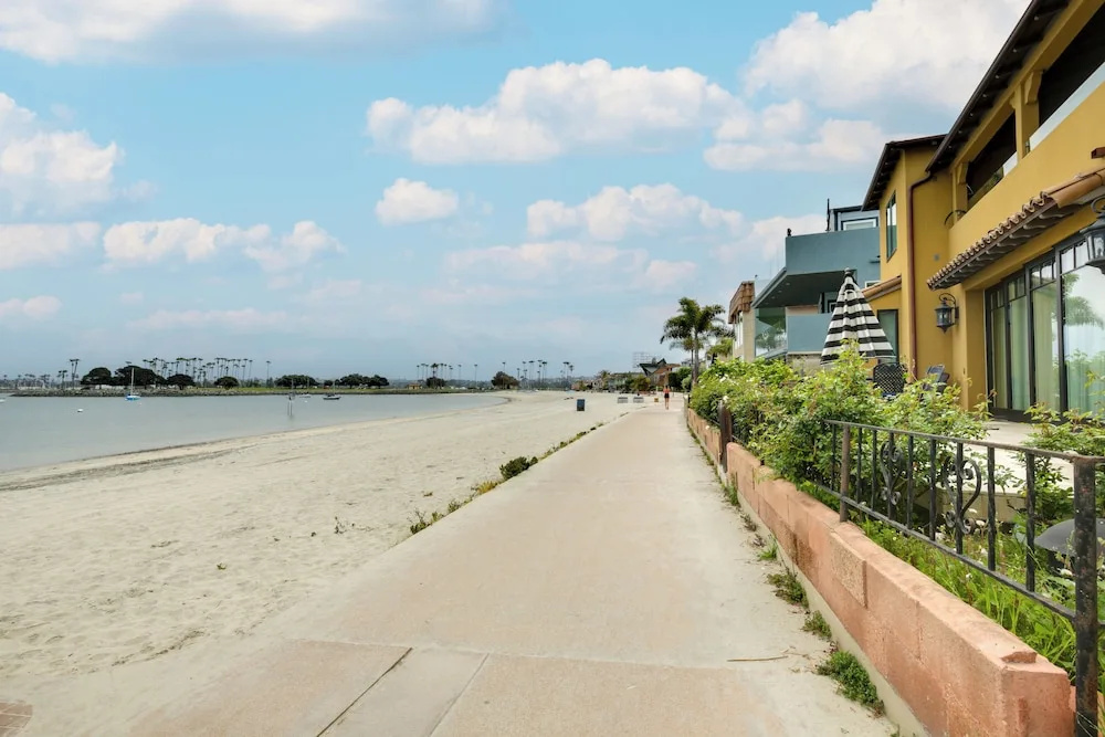 San Diego Home w/ Deck: Walk to Mission Beach!