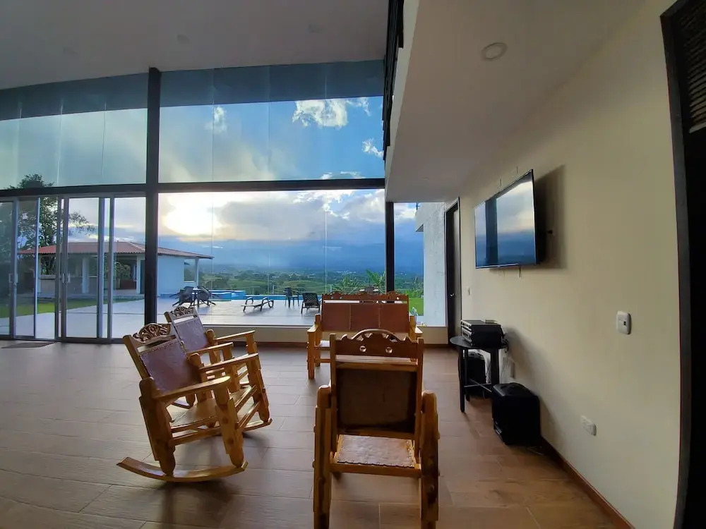 Villa Alejos