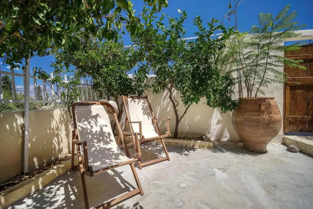 Serenity Courtyard village apartment